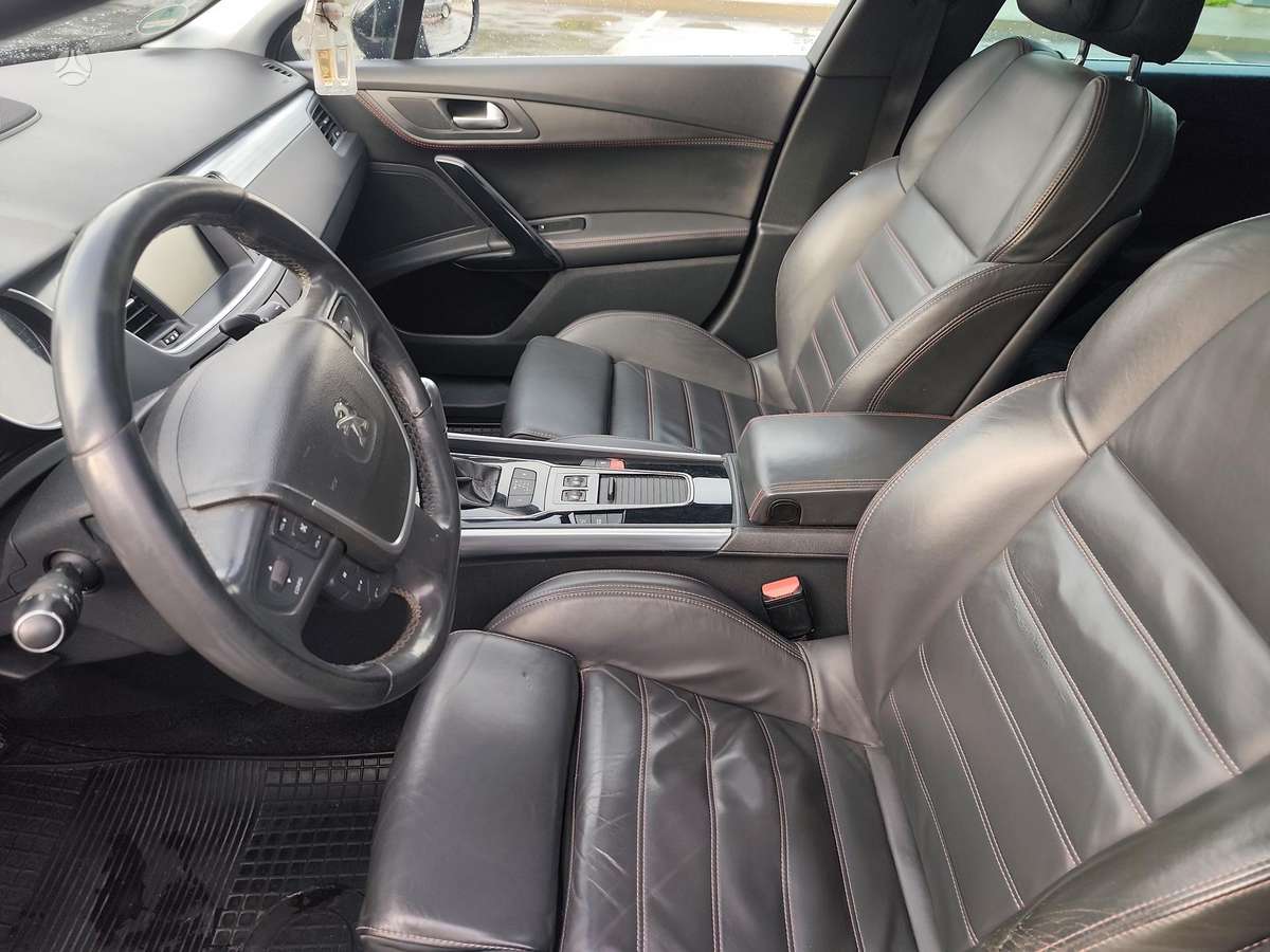 Peugeot 508 2015 — photo 13