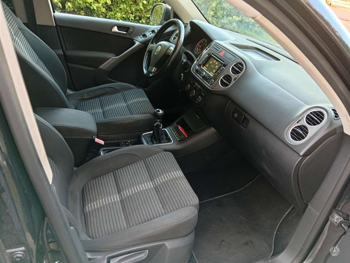 Volkswagen Tiguan 2009 — photo 14