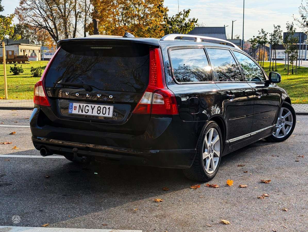 Volvo V70 2013 — engine 1984 cm³, 163 HP (120kW)