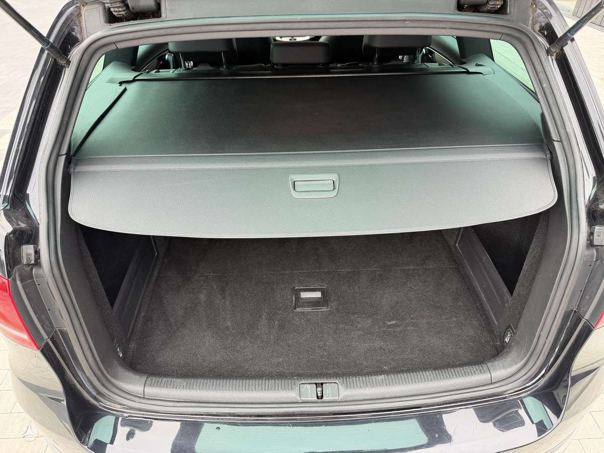 Volkswagen Passat 2014 — photo 25