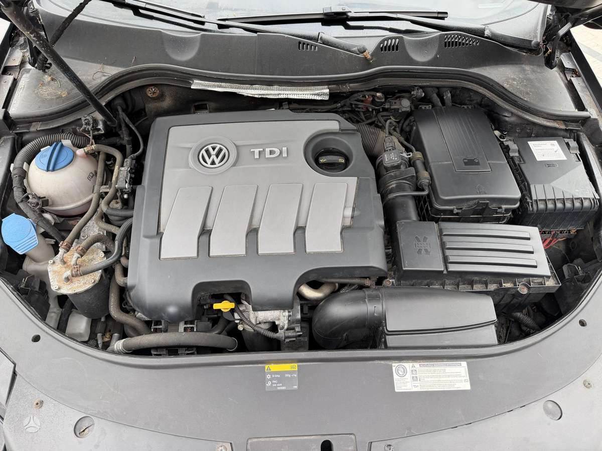 Volkswagen Passat 2014 — photo 26