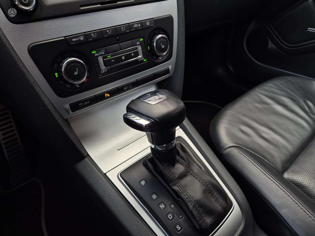 Skoda Octavia 2011 — photo 19
