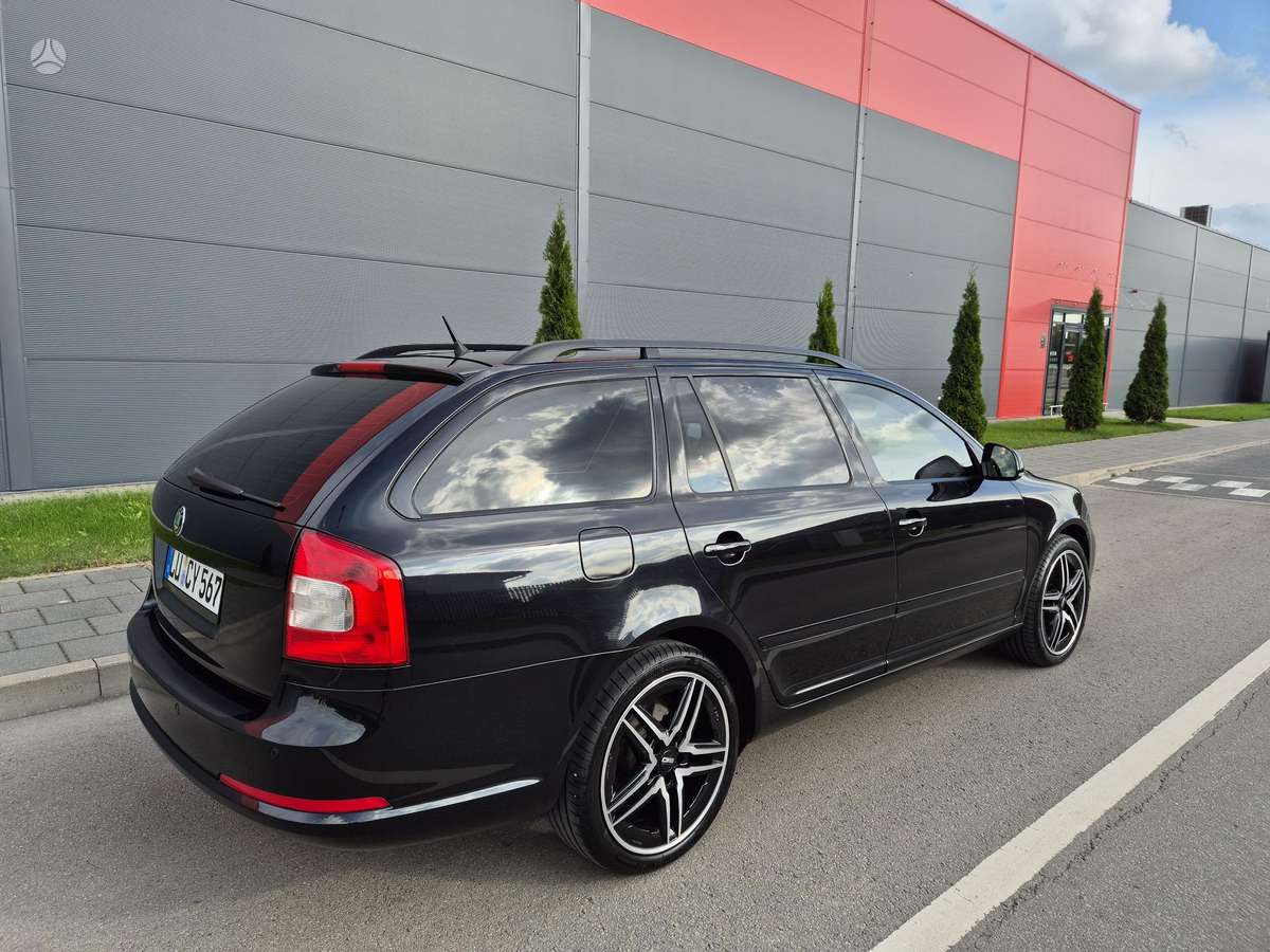 Skoda Octavia 2011 — photo 5