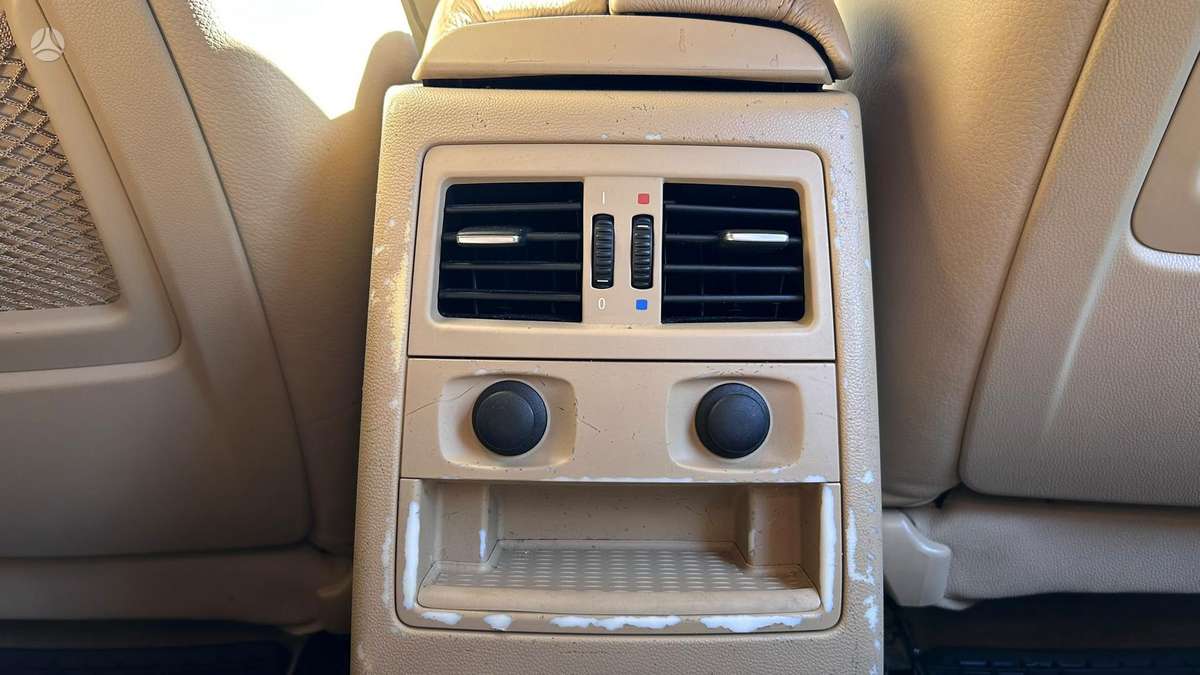 BMW 325 2007 — photo 17