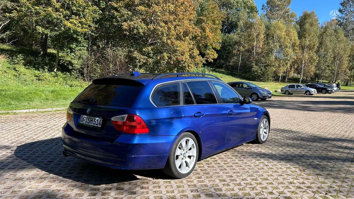 BMW 325 2007 — photo 5