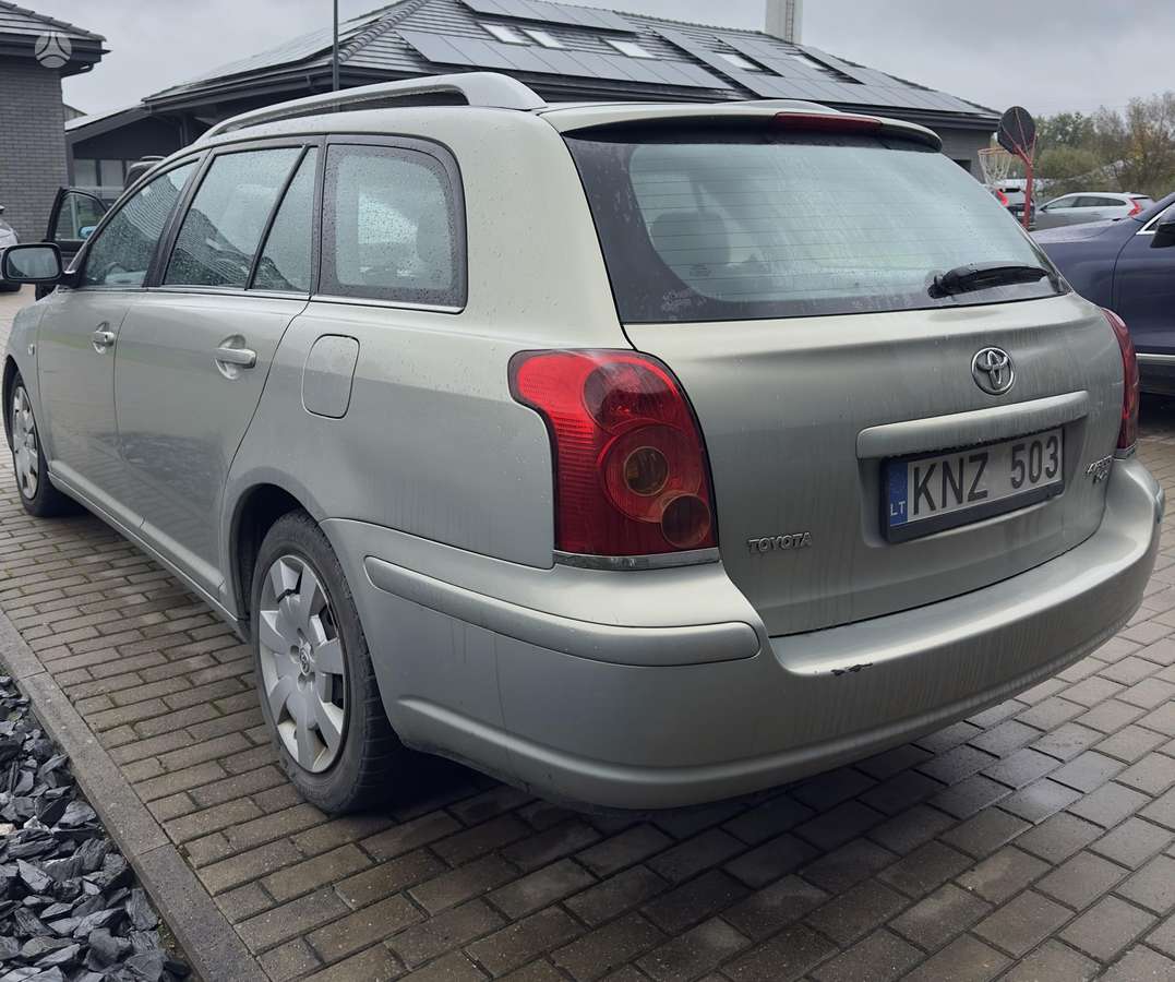 Toyota Avensis 2005 — engine 1995 cm³, 116 HP (85kW)