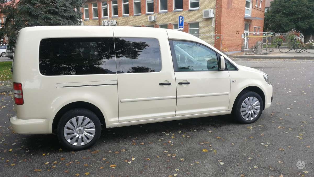 Volkswagen Caddy 2011 — двигун 1600 cm³, 102 HP (75kW)