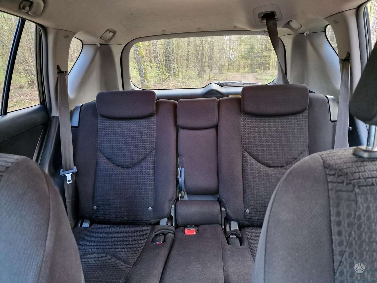 Toyota RAV4 2008 — photo 19