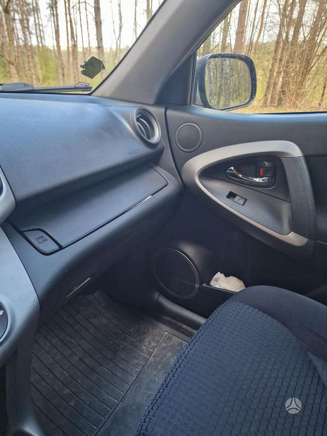 Toyota RAV4 2008 — photo 20