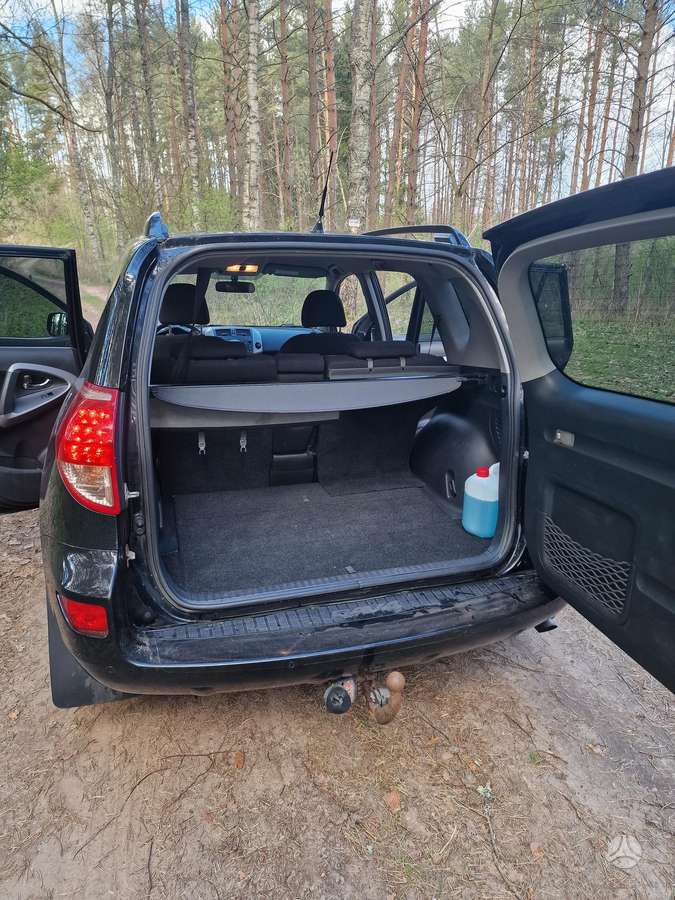 Toyota RAV4 2008 — photo 23