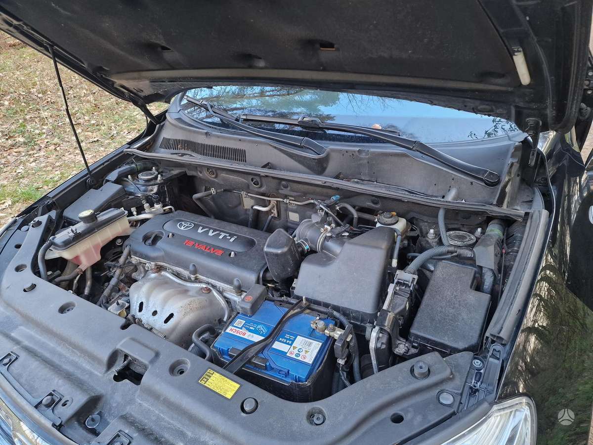 Toyota RAV4 2008 — photo 28