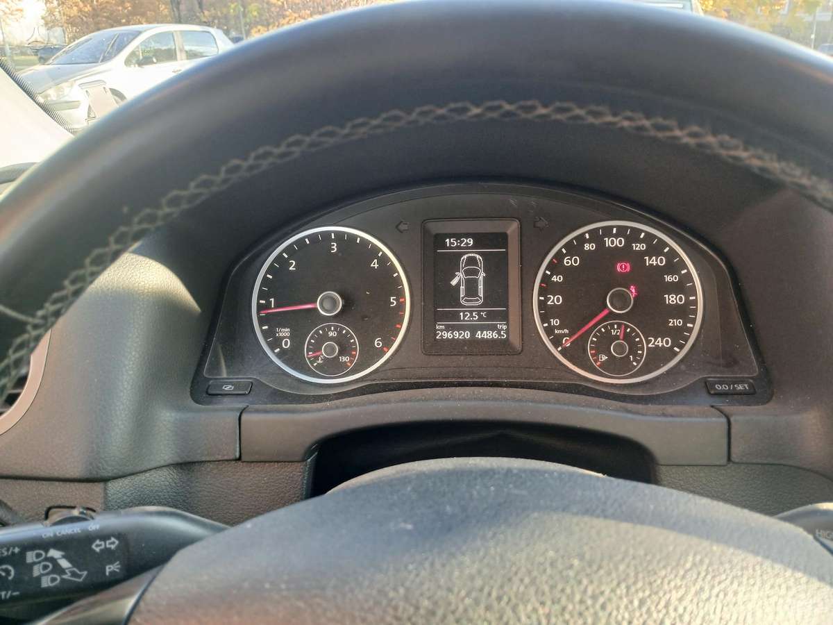 Volkswagen Tiguan 2010 — photo 13