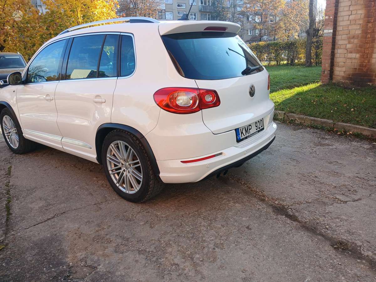 Volkswagen Tiguan 2010 — photo 6