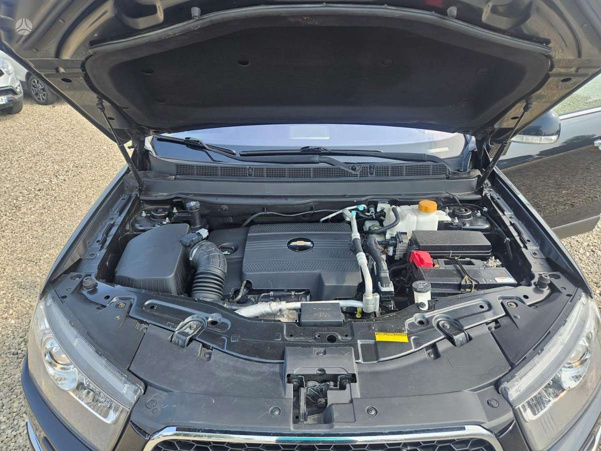 Chevrolet Captiva 2011 — photo 13