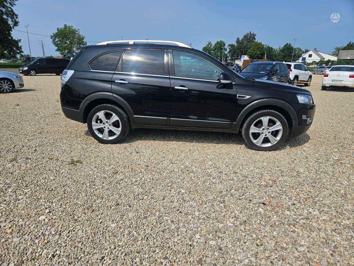 Chevrolet Captiva 2011 — photo 6