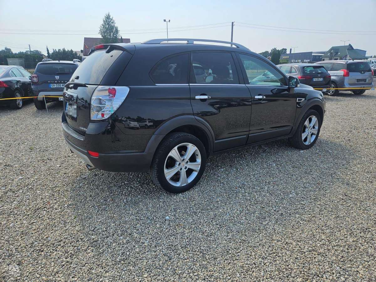 Chevrolet Captiva 2011 — photo 7