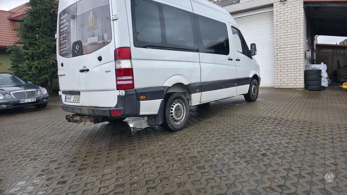 Mercedes-Benz Sprinter 2007 — салон