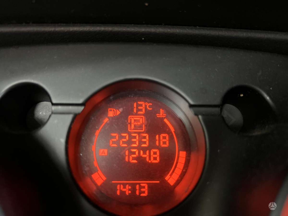 Nissan Qashqai 2009 — photo 25