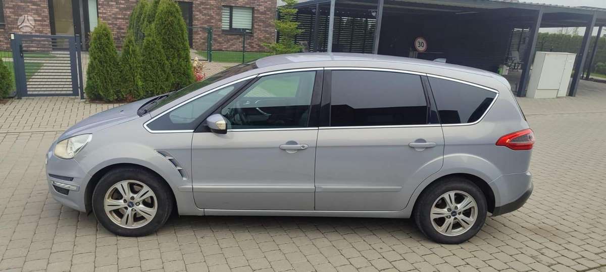 Ford S-MAX 2012 — photo 7