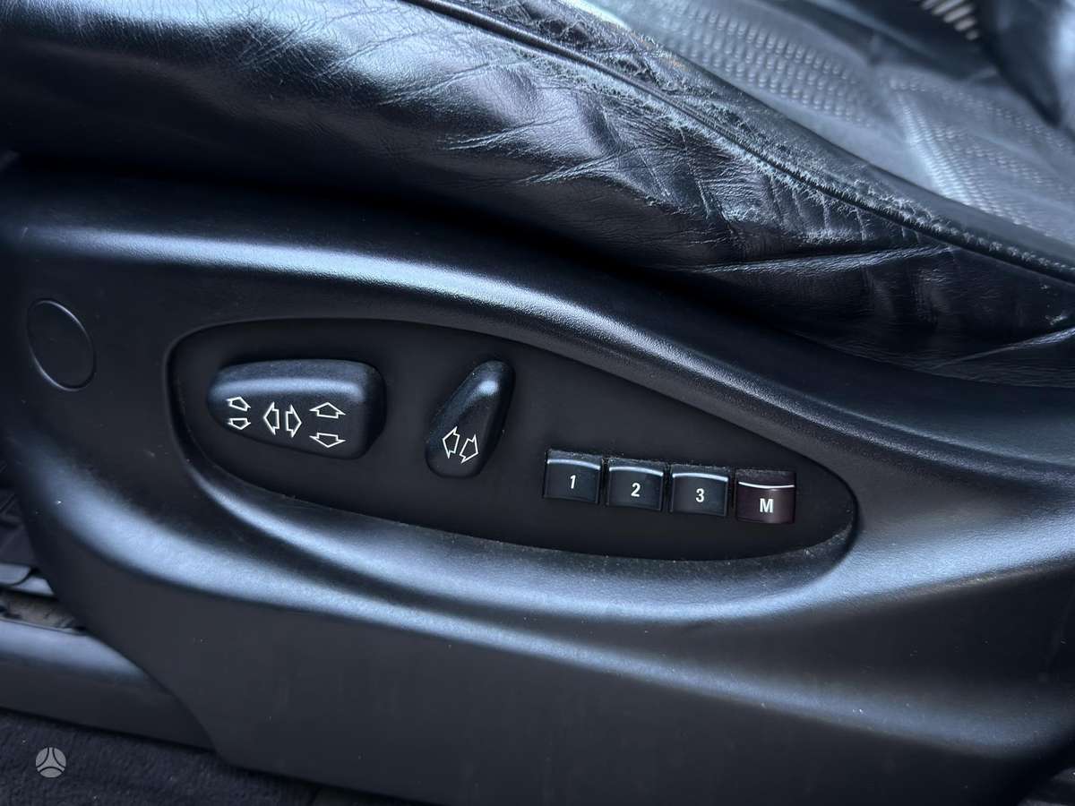 BMW X5 2007 — photo 12
