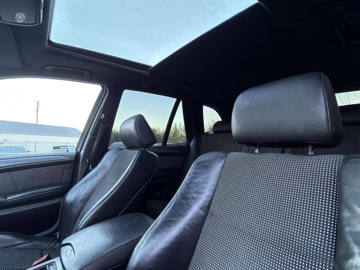 BMW X5 2007 — photo 14