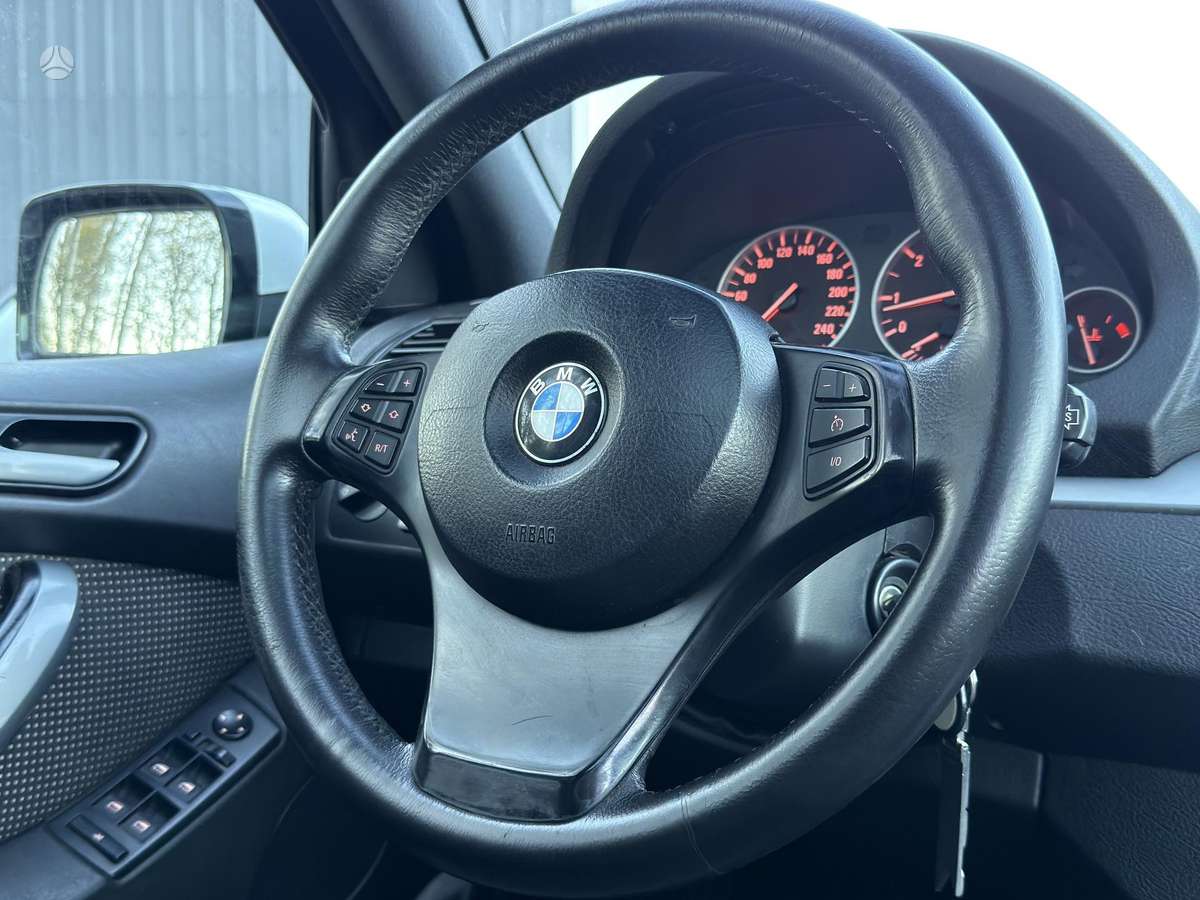 BMW X5 2007 — photo 29
