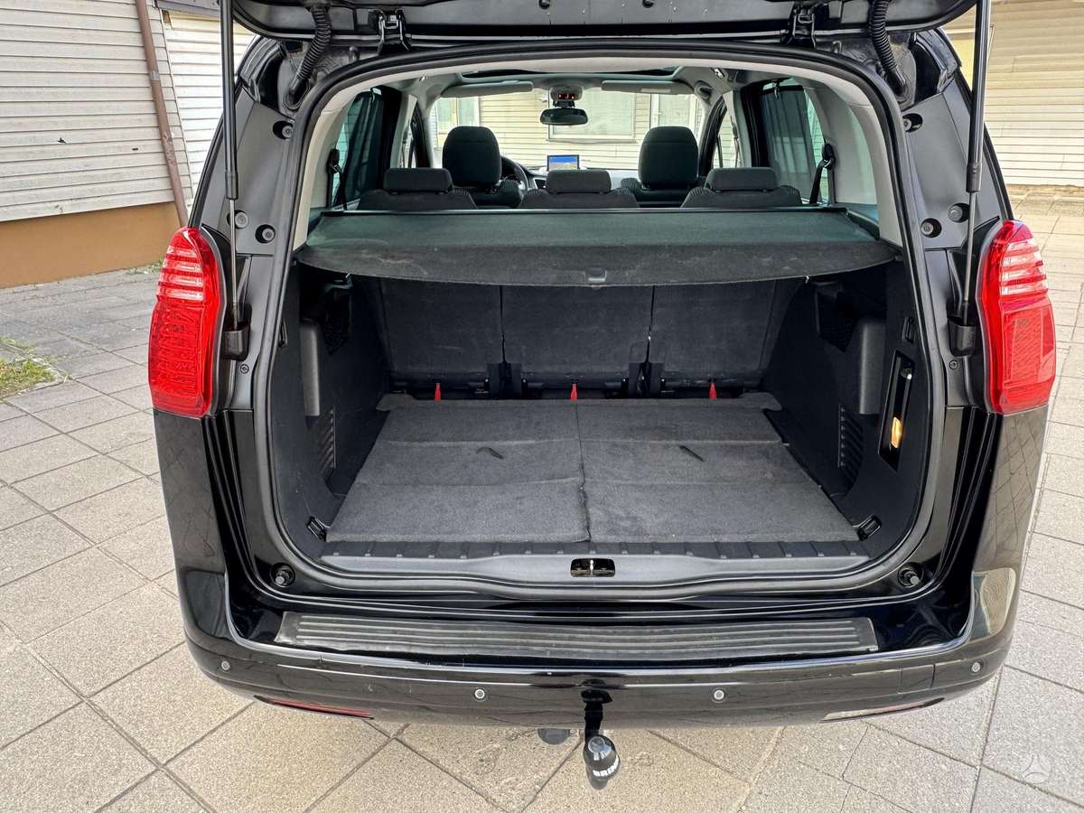 Peugeot 5008 2015 — photo 13