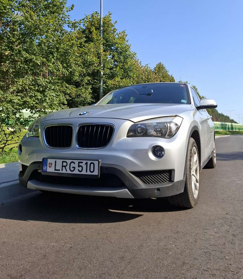 BMW X1 2012 — rear view