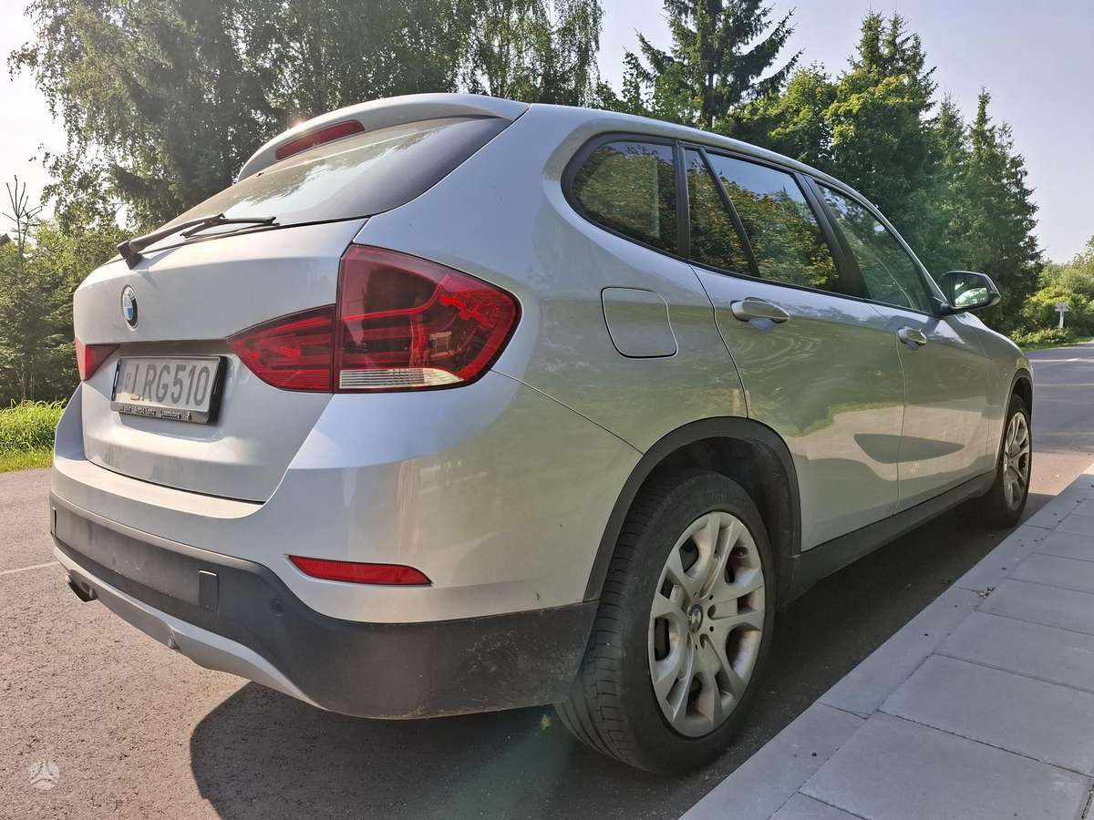 BMW X1 2012 — photo 6