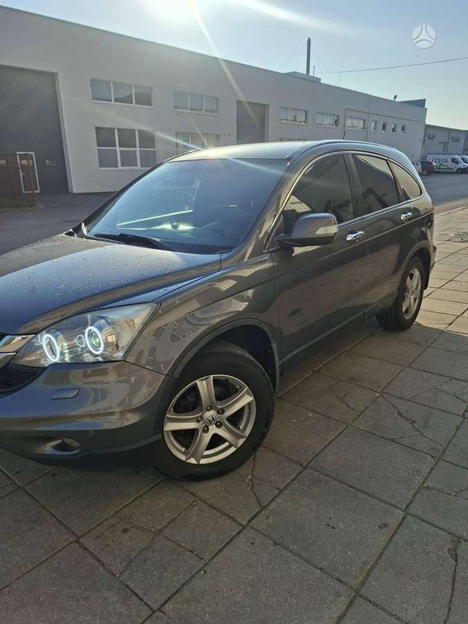 Honda CR-V 2011 — вигляд ззаду