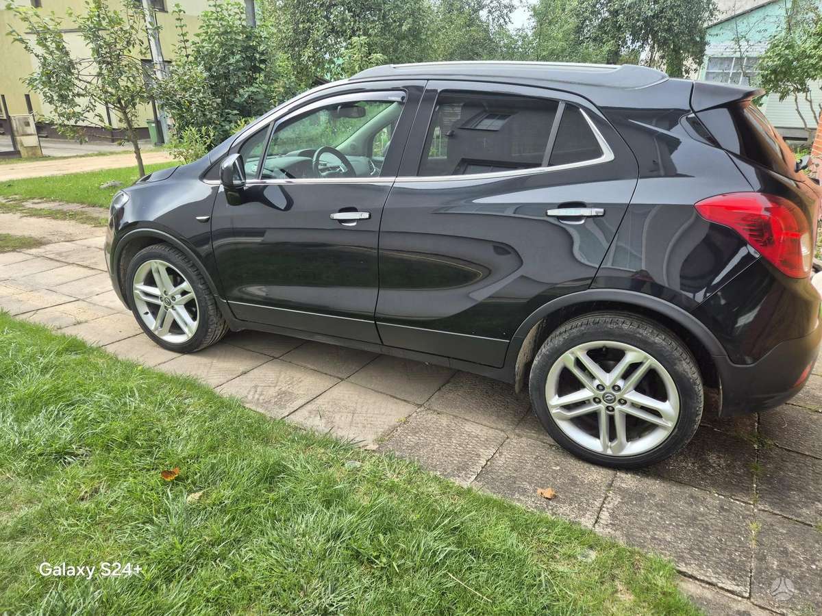 Opel Mokka 2014 — rear view