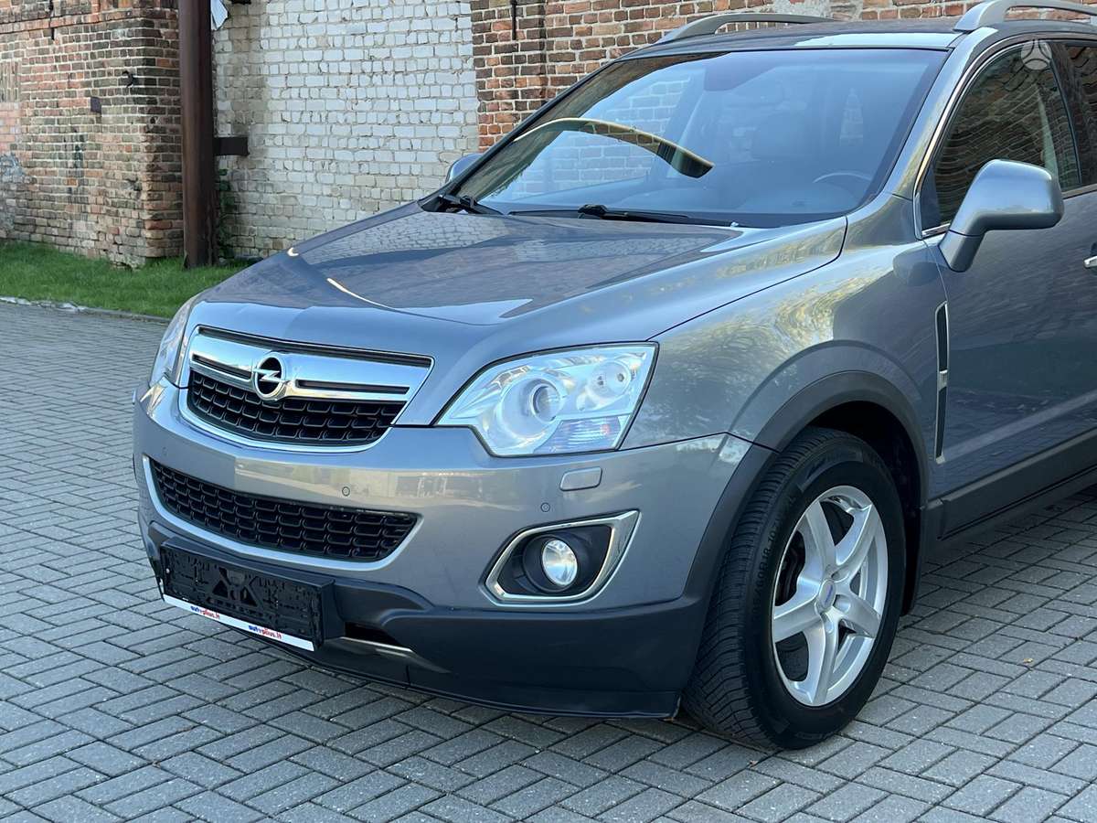 Opel Antara 2013 — вигляд ззаду