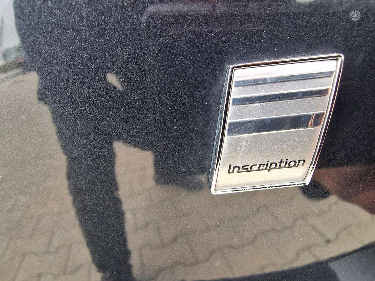 Volvo V70 2010 — photo 9