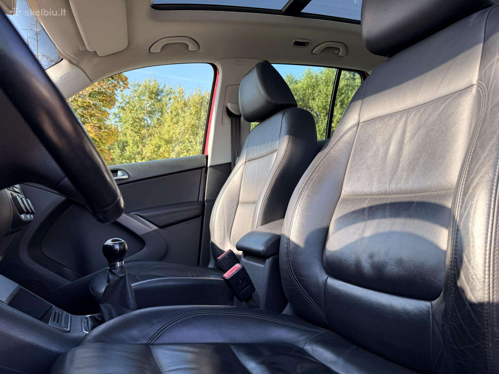 Volkswagen Tiguan 2009 — photo 24