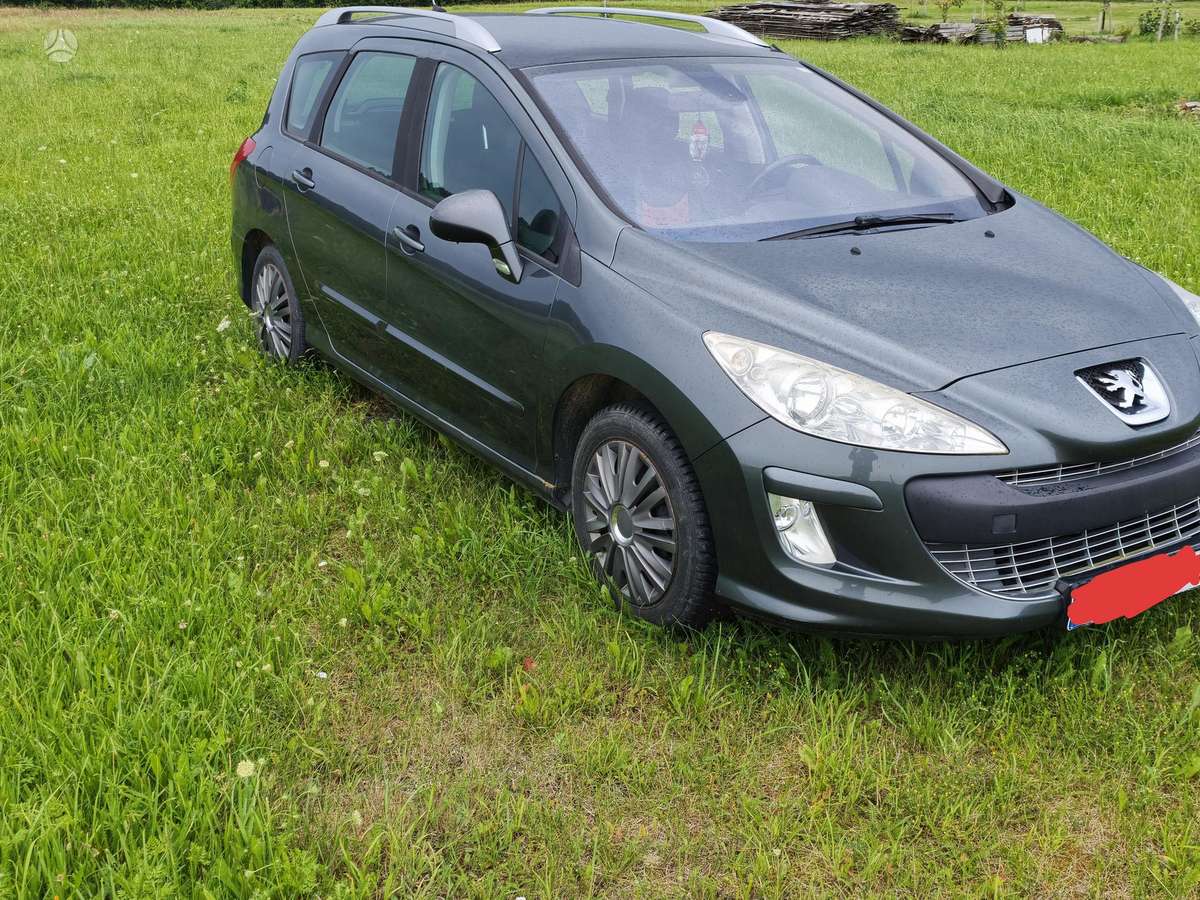 Peugeot 308 2008 — rear view