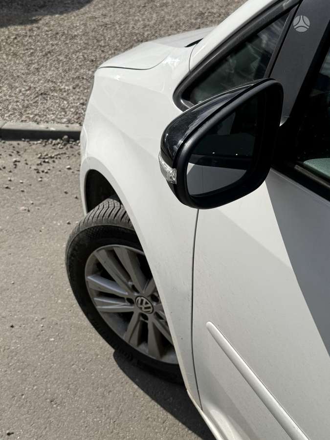Volkswagen Touran 2014 — photo 15