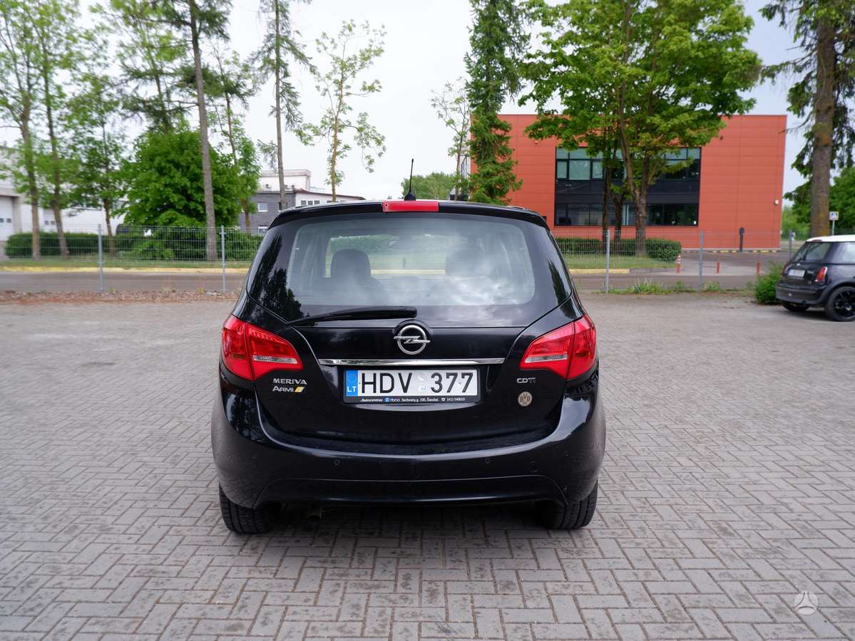 Opel Meriva 2011 — photo 6
