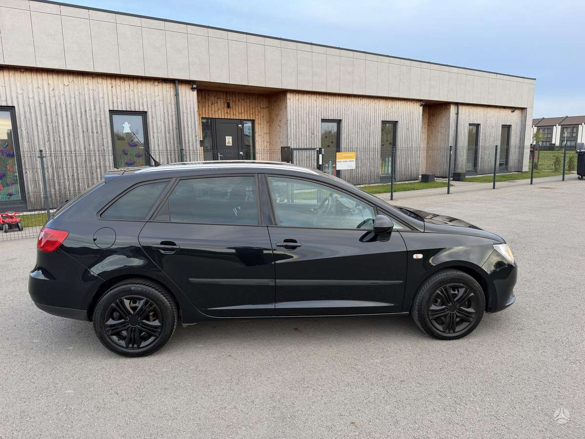 Seat Ibiza 2013 — двигун 1199 cm³, 75 HP (55kW)