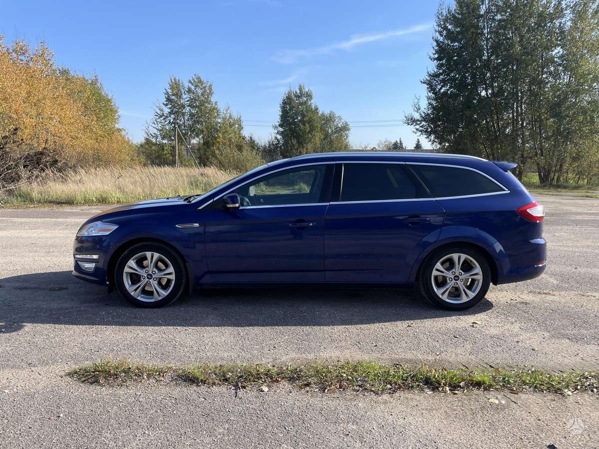 Ford Mondeo 2014 — photo 8