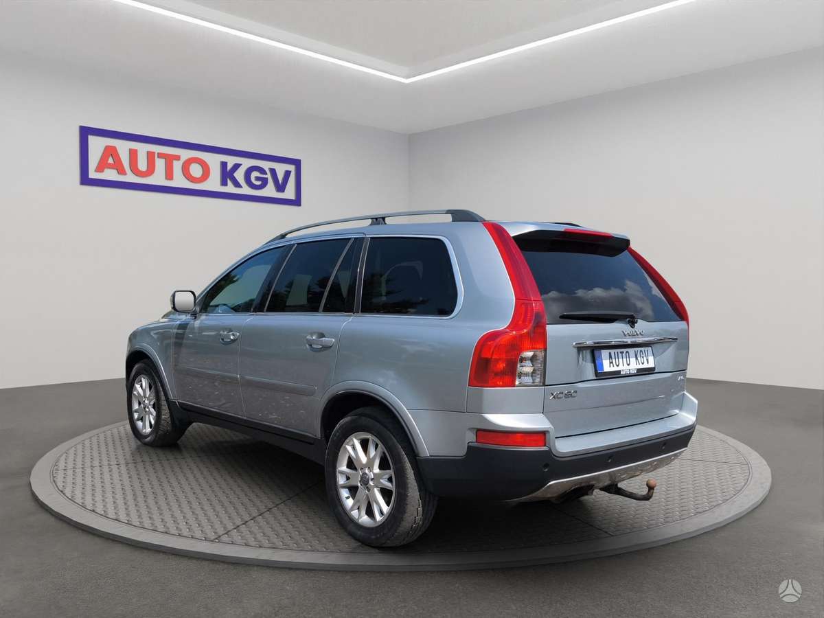 Volvo XC90 2008 — салон