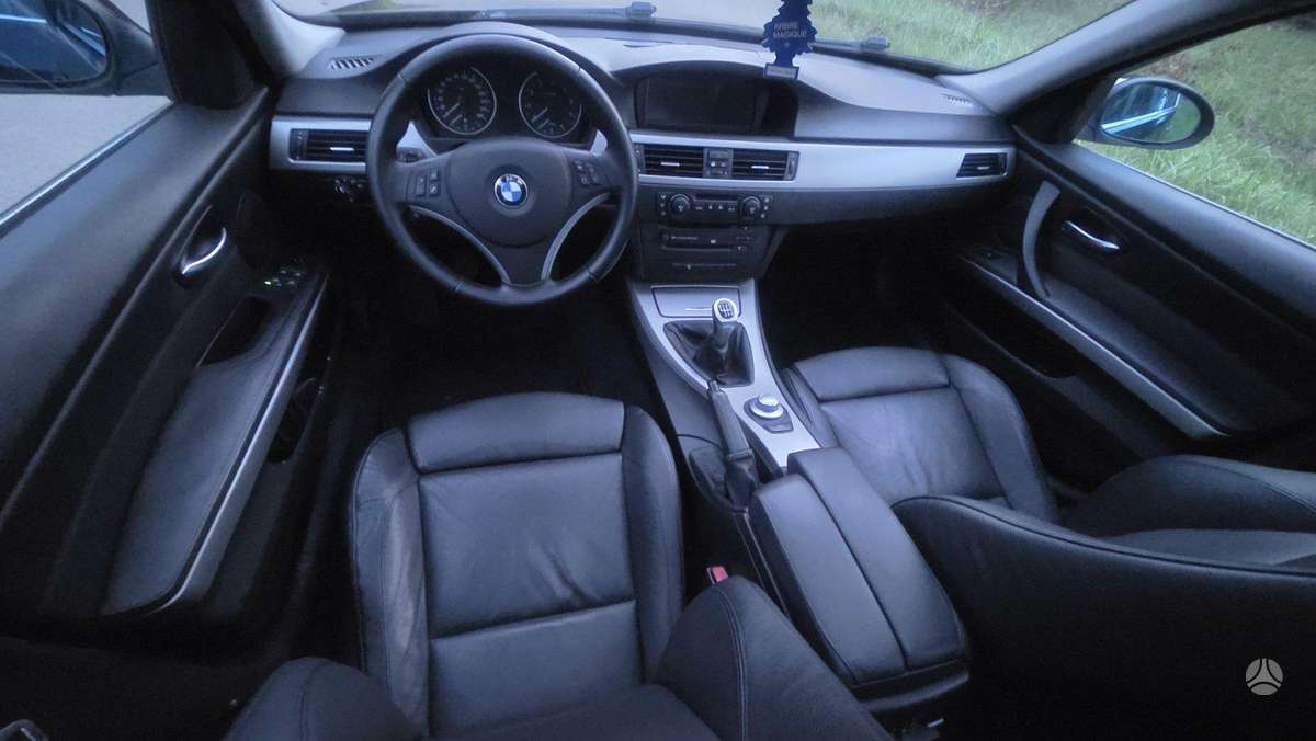 BMW 325 2005 — фото 18