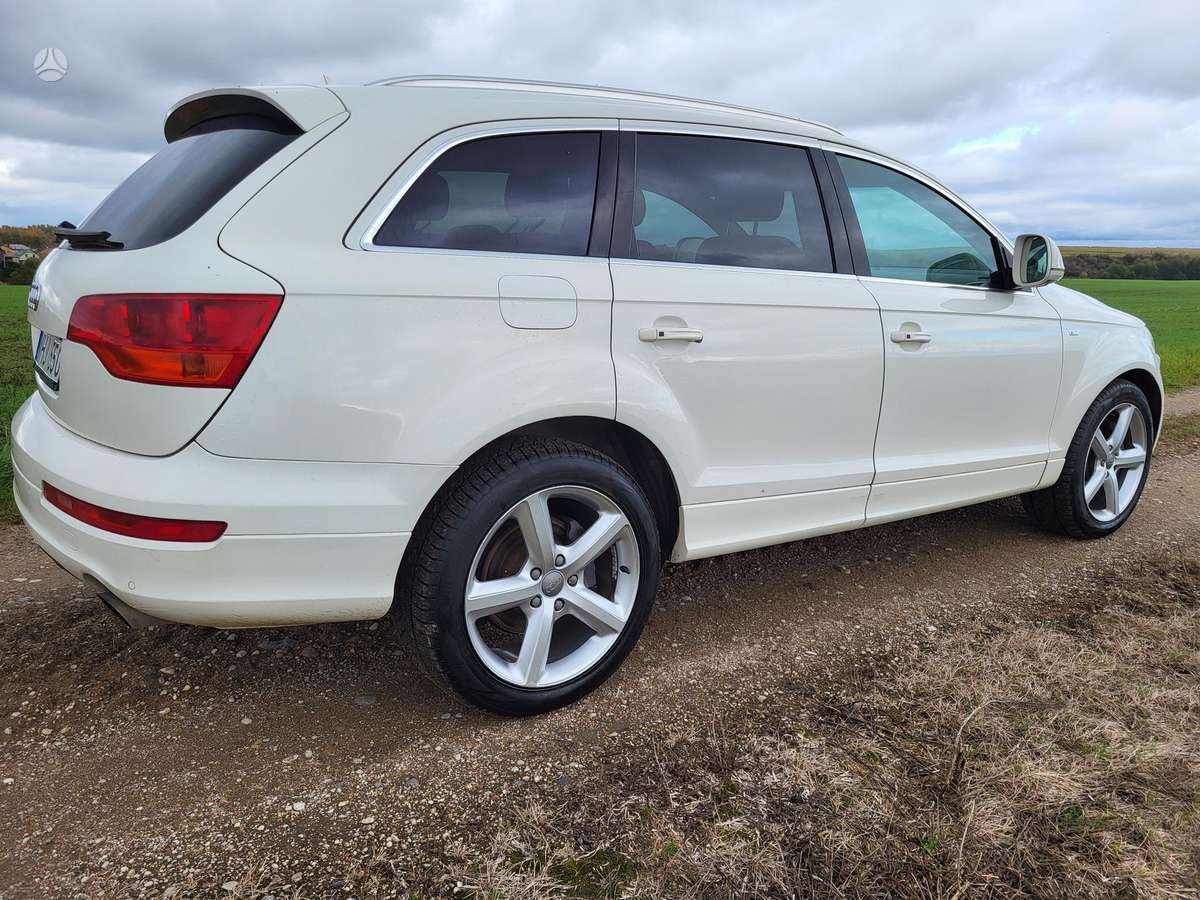 Audi Q7 2008 — двигун 2967 cm³, 232 HP (171kW)