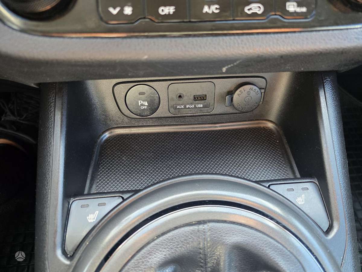 Kia Sportage 2012 — photo 15