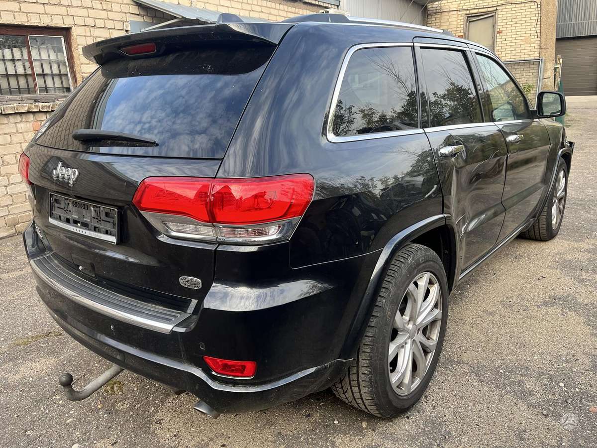 Jeep Grand 2014 — interior