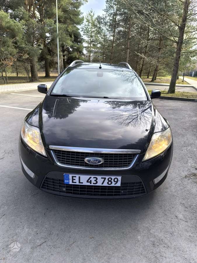 Ford Mondeo 2009 — салон