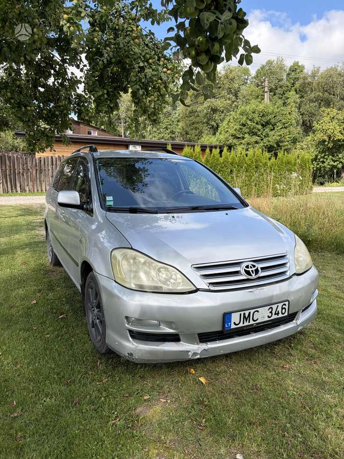 Toyota Avensis 2004 — photo 5