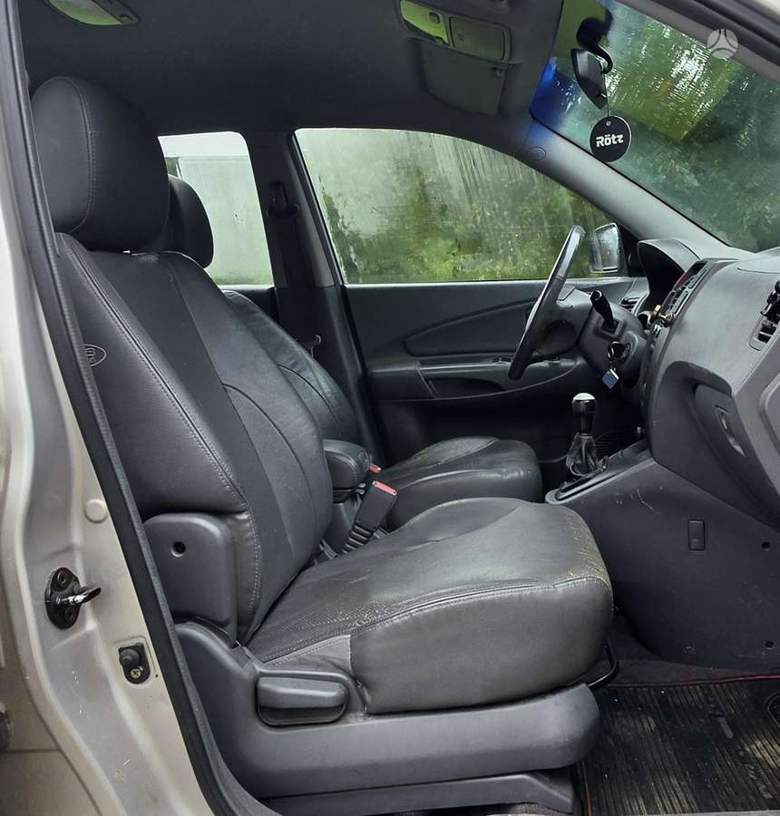 Hyundai Tucson 2006 — photo 10
