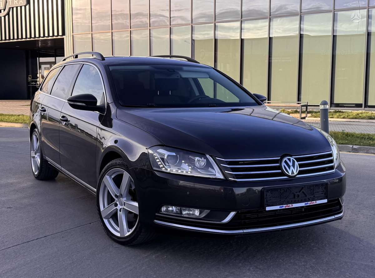Volkswagen Passat, 2011