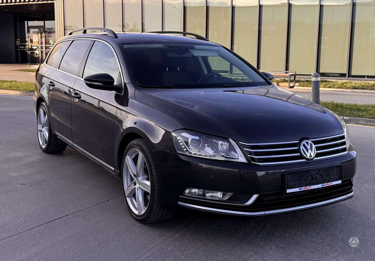 Volkswagen Passat 2011 — photo 13