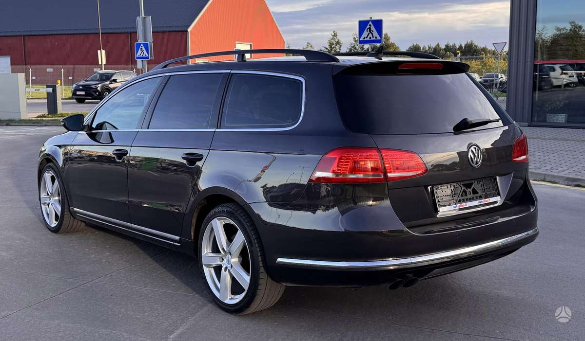 Volkswagen Passat 2011 — photo 6
